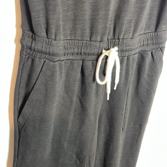 Monrow | Women’s Black Soft Sleeveless Jumpsuit Size Small NWT - Picture 3 of 9